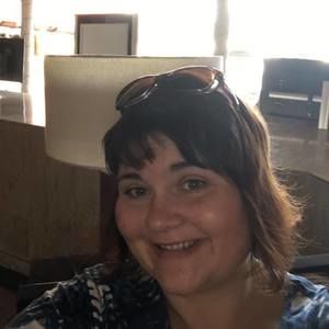 Meet your Posher, Dayna